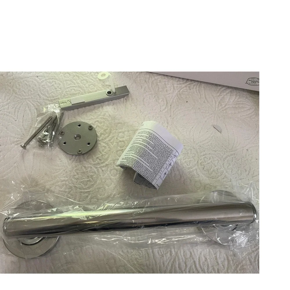 NIB Delta‎ 41812 Grab Bar Contemporary ADA 12 Inch Chrome Bathroom Safety Rail
